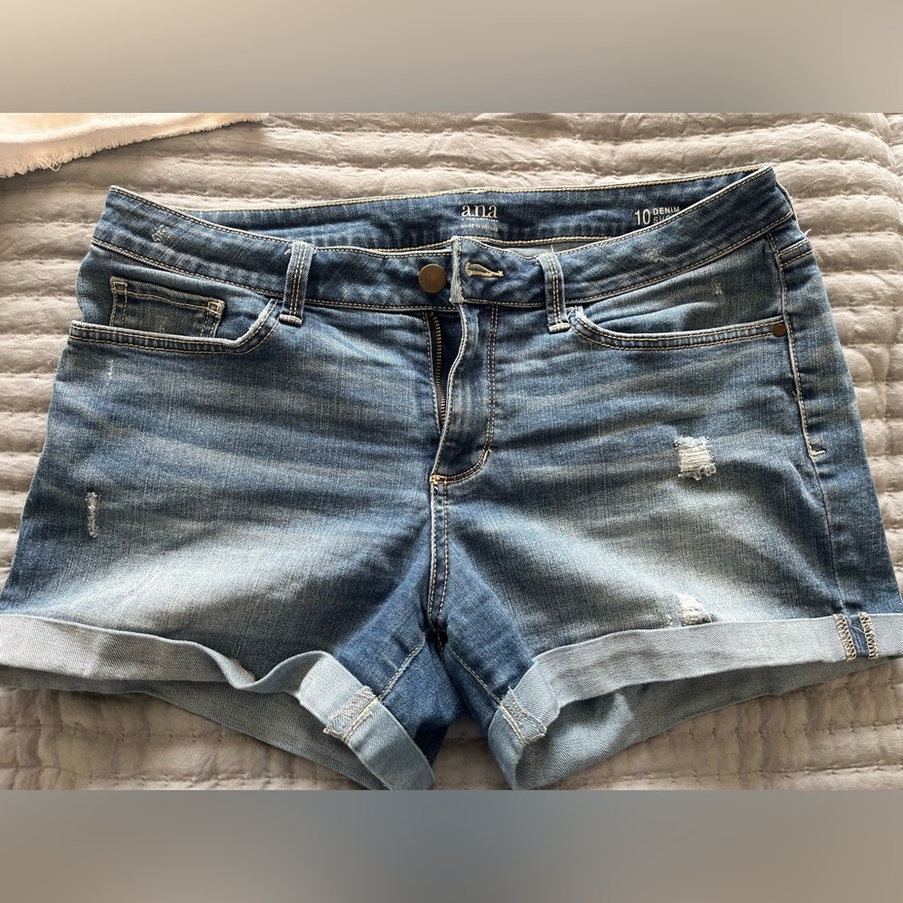 a.n.a Jean Shorts